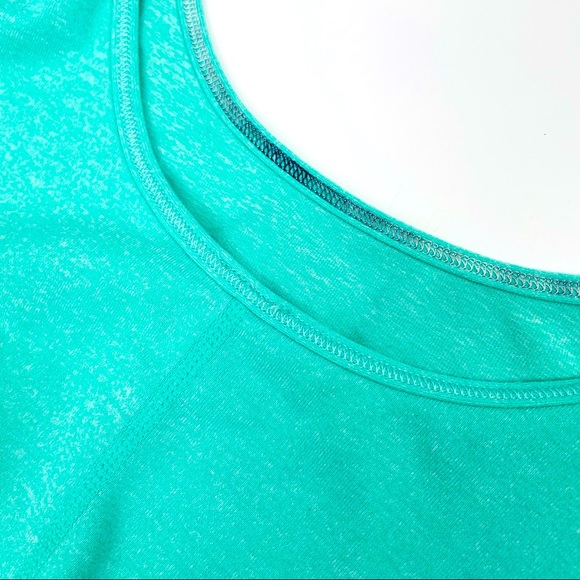 Lululemon Green Tank Size 10, no size tag or marks. - Picture 5 of 5